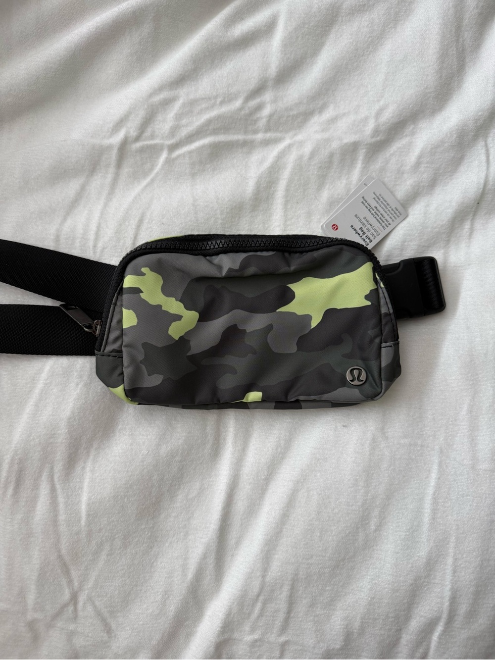 lululemon athletica everywhere belt bag